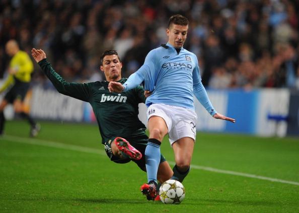 挽回颜面！库尼亚全场数据：6射3正进1球，2次关键传球（扳回一城！库尼亚全场表现：6射3中1球入账，奉献2次关键传球）