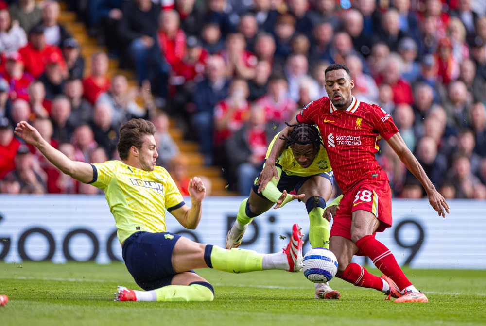 回归27战：内马尔VS尤文图德集锦