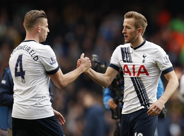 罗马诺：皇马信任18岁小将马斯坦托诺，相信他是前途光明的天才（罗马诺：皇马看好18岁新星马斯坦托诺，认为其前途无量）