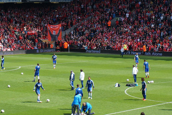 爱尔兰英雄帕罗特含泪接受采访：这就是我们热爱足球的原因