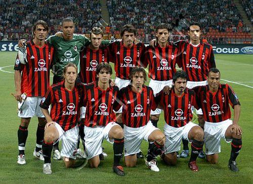 记者：上届非洲杯摘亚，尼日利亚国家队成员获得住房奖励（记者称尼日利亚队上届非洲杯摘亚，队员获赠住房）