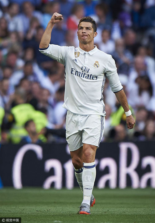 世欧预半场：萨特佩夫建功，哈萨克斯坦暂1-0比利时（世预赛欧区半场：萨特佩夫破门，哈萨克斯坦暂1-0领先比利时）