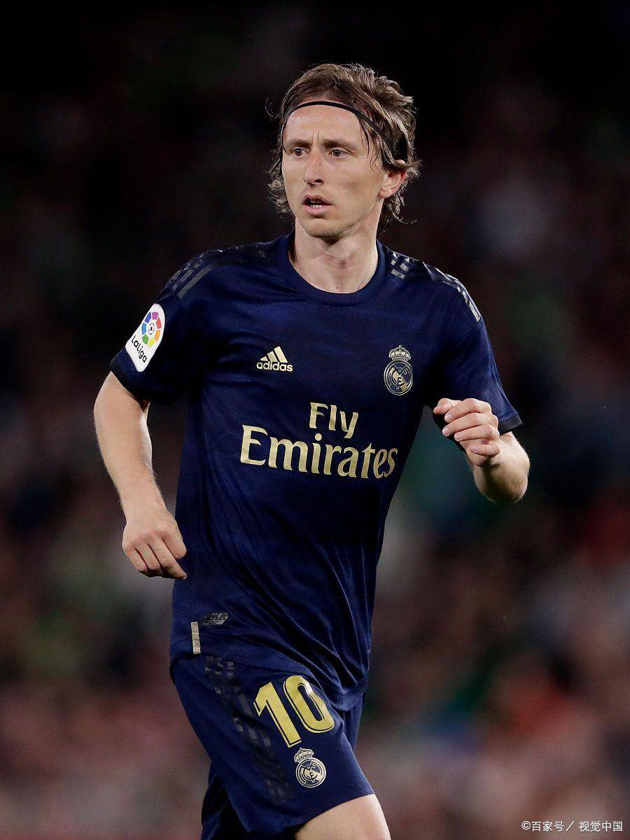 国少主帅：球员对战术要求执行很到位，刚完成了任务的1／5