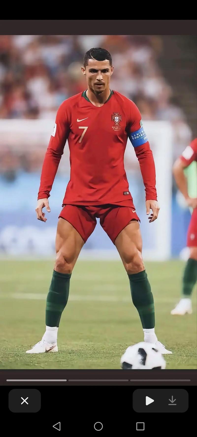 姆巴佩状态回暖连续4场破门 源于一个小改变……（姆巴佩重拾火力 连续4场破门只因一个小调整）