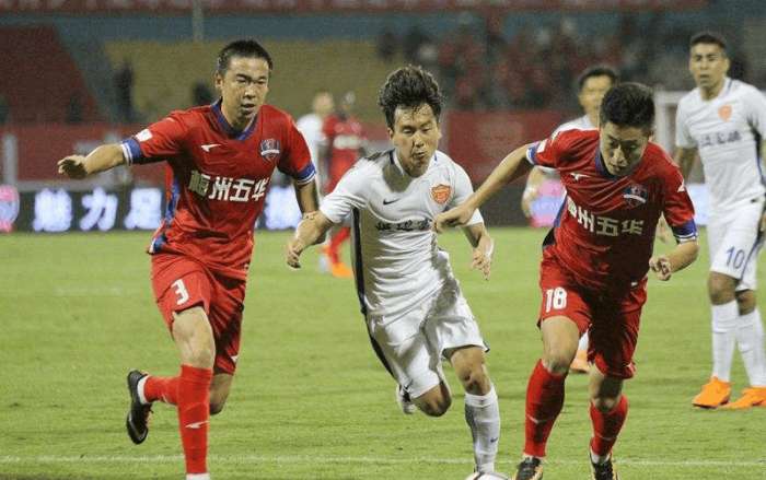 澳超半场：鲁弗推射建功，惠灵顿凤凰暂1-0阿德莱德联